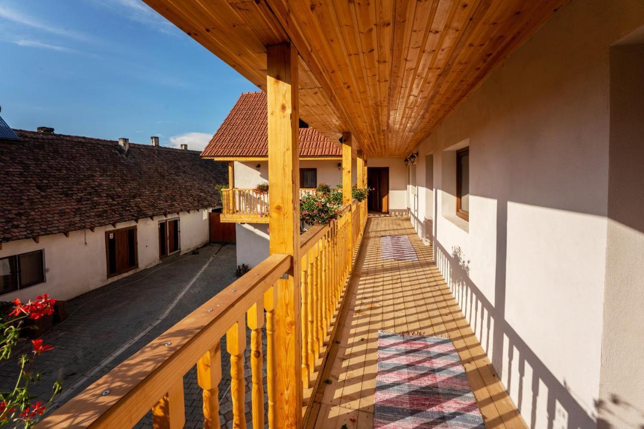 Casa Brutarului Crit Hotel Exterior photo